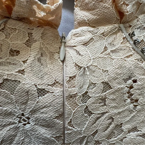 Sandro Peach High Neck Lace Rhinestones Cocktail Mini Dress size 40/ US4 - Picture 12 of 16